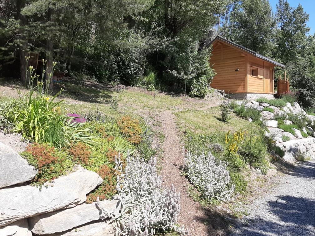 Petit Chalet Neuf Independant 2 Pers "La Cabane De Jean " Briançon Esterno foto