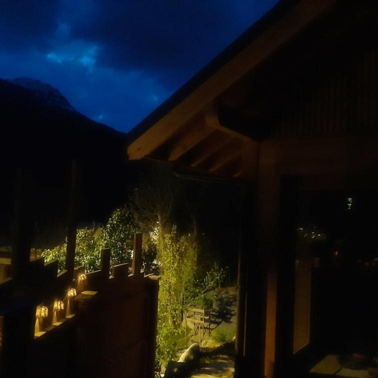 Petit Chalet Neuf Independant 2 Pers "La Cabane De Jean " Briançon Esterno foto